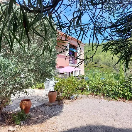 Appartement Avec Jardin Privatif, Piscines, Activites Ete, Animaux Acceptes - 83380 Roquebrune-sur-argens - Fr-1-768-7 *